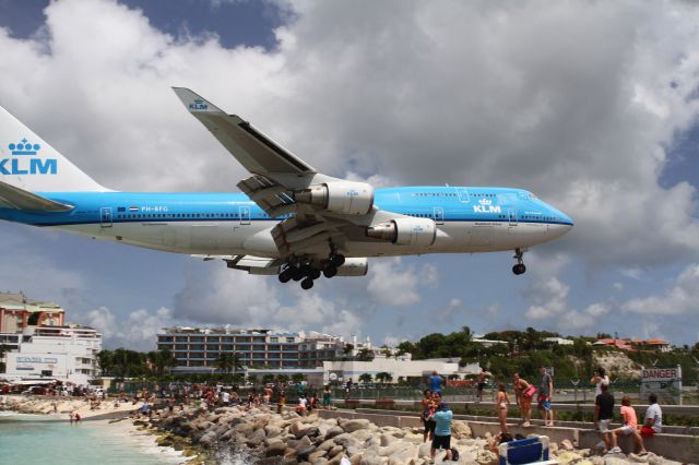 Boeing 747-400 (PH-BFG)