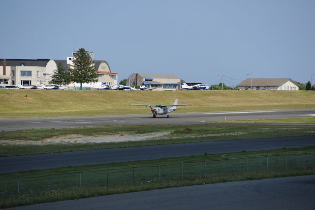 Cessna 205 (N8296Z)