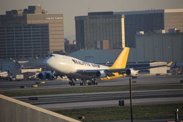 Boeing 747-400 (N743CK)