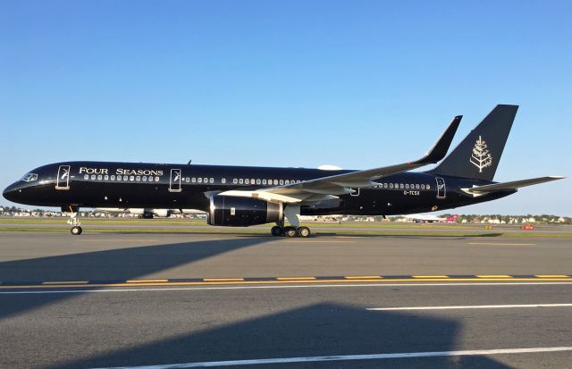 Boeing 757-200 (G-TCSX) - KBOS Logan 09/26/2017