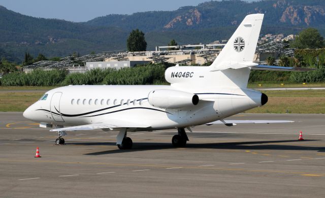 Dassault Falcon 900 (N404BC)