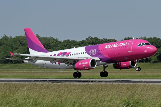 Airbus A320 (HA-LPF)