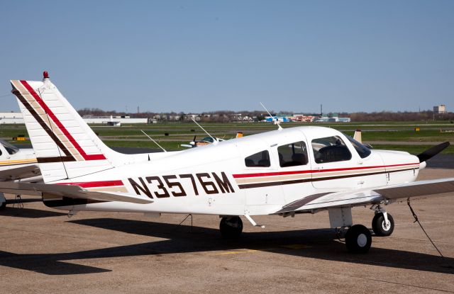 Piper Cherokee (N3576M)