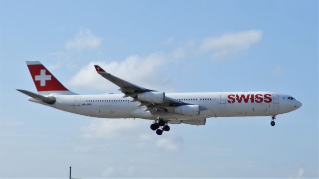 Airbus A340-300 (HB-JMH) - On Finals "After Go Around!"