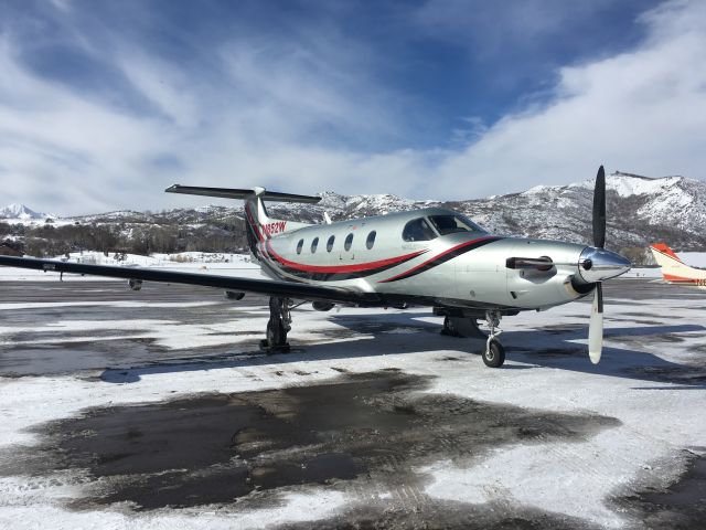 Pilatus PC-12 (N852W)