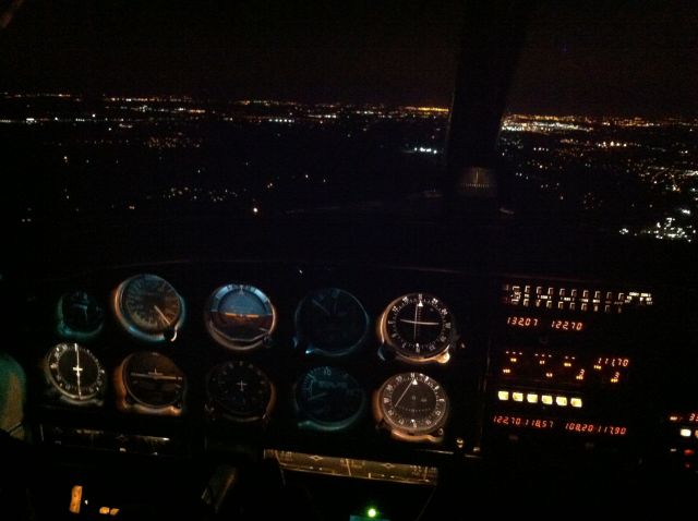 N4335M — - Night approach into KJVY