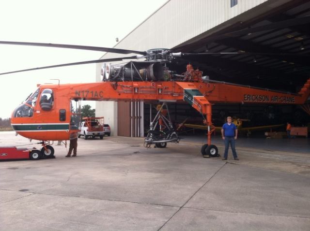 Sikorsky CH-54 Tarhe (N171AC) - ERICKSON AIR-CRANE.