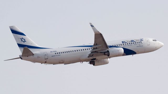 Boeing 737-800 (4X-EKL)