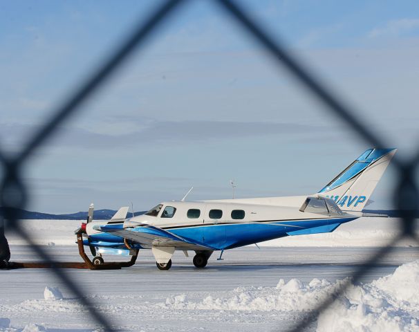 Beechcraft Duke (N14VP) - N14VP Beech B60 Duke CN/P-576