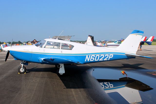 Piper PA-24 Comanche (N6022P)