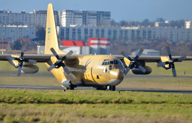 Lockheed C-130 Hercules (N482) - 17/01/2014br /Departure for LGIR