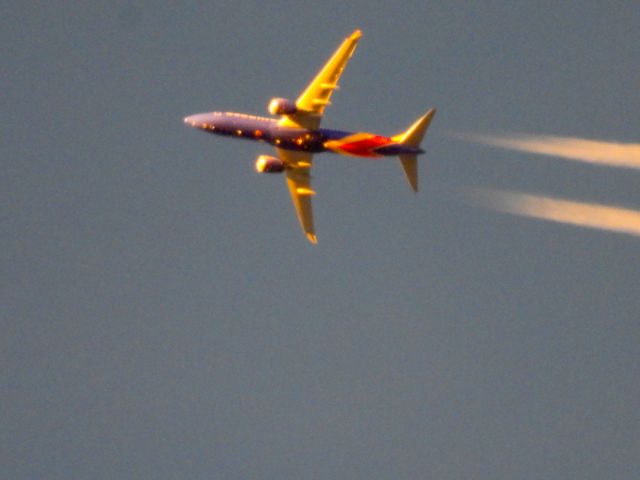 Boeing 737 MAX 8 (N8843S) - SWA4031br /CMH-PHXbr /12/20/2024