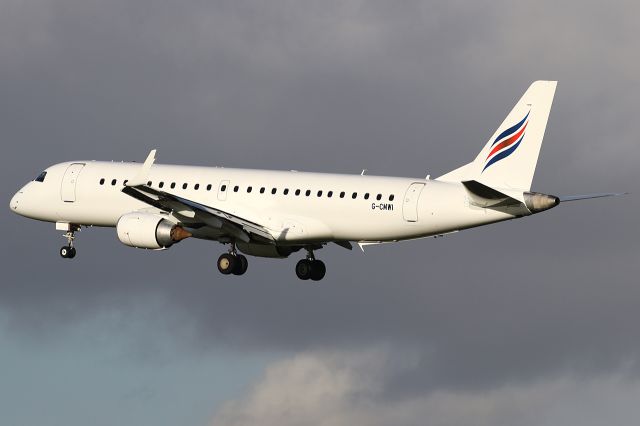 Embraer ERJ-190 (G-CMWI)