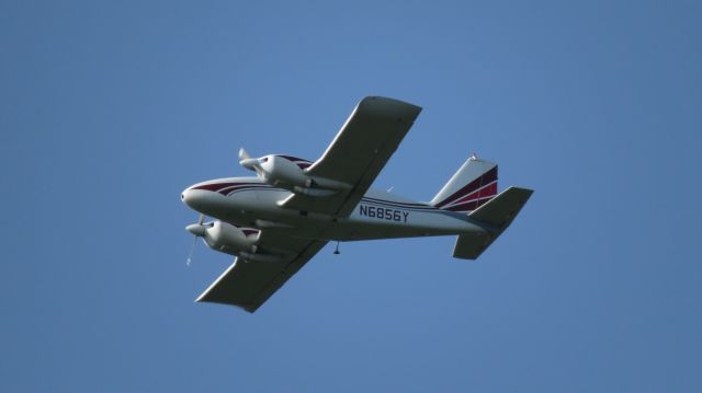 Piper Apache (N6856Y) - It was zooming around the Island at low altitude on the morning of 8/25/17