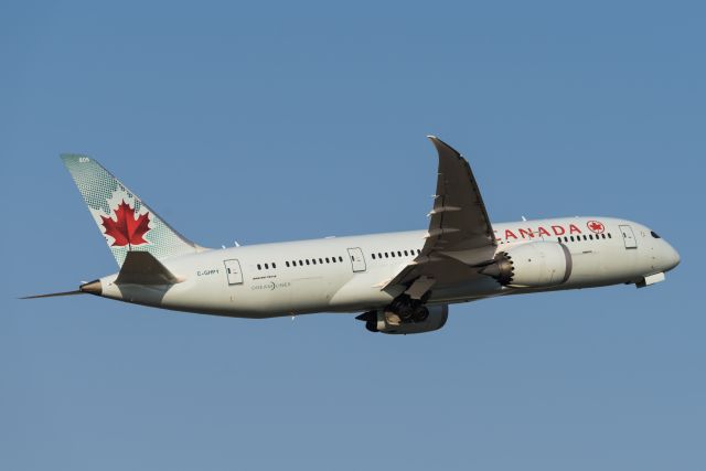 Boeing 787-8 (C-GHPY) - Air Canada's B787-8 departure from zspd-19.5.2