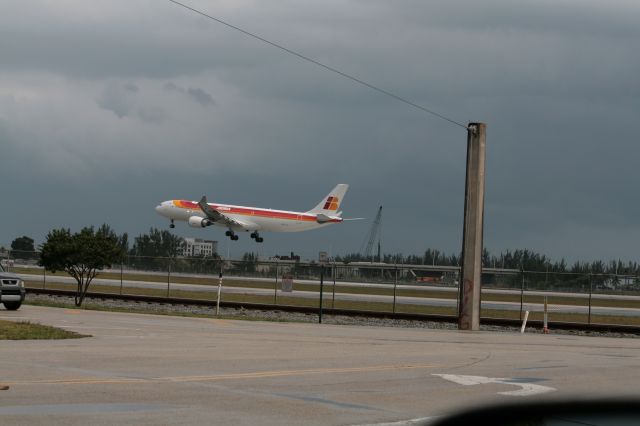 Airbus A330 (EC-LXK)