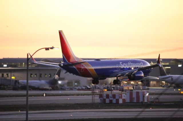 Boeing 737 MAX 8 (N8746Q)