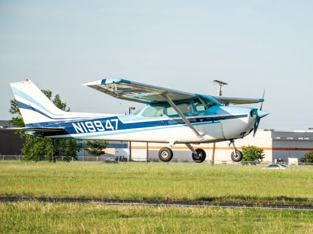 Cessna Skyhawk (N19947)