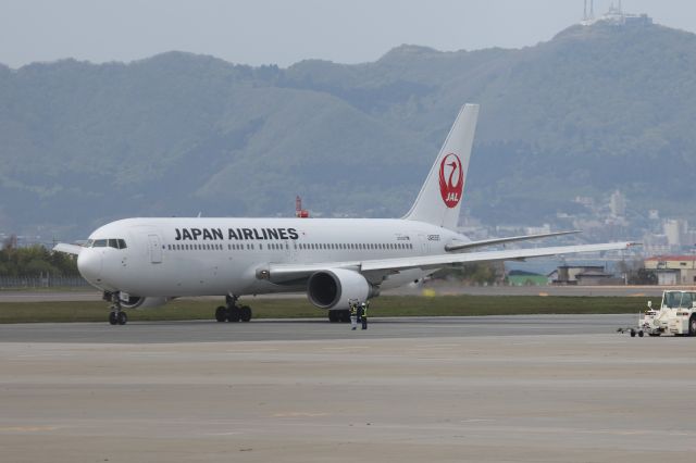 BOEING 767-300 (JA8397) - 06 May 2015:HKD-HND,br /Departure for Haneda(HND).