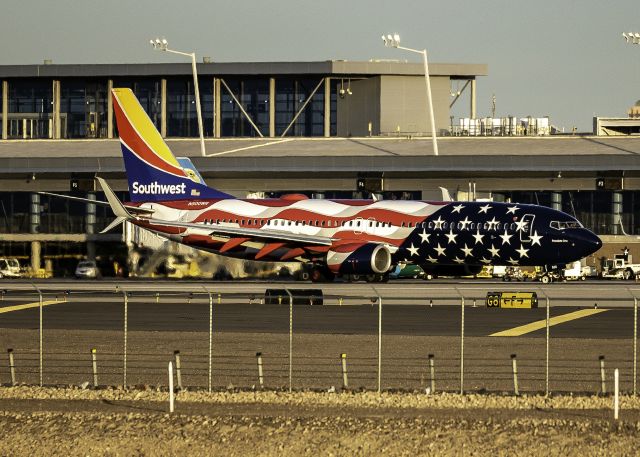 Boeing 737-800 (N500WN)
