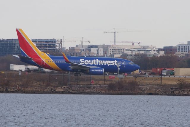 Boeing 737-700 (N205WN)