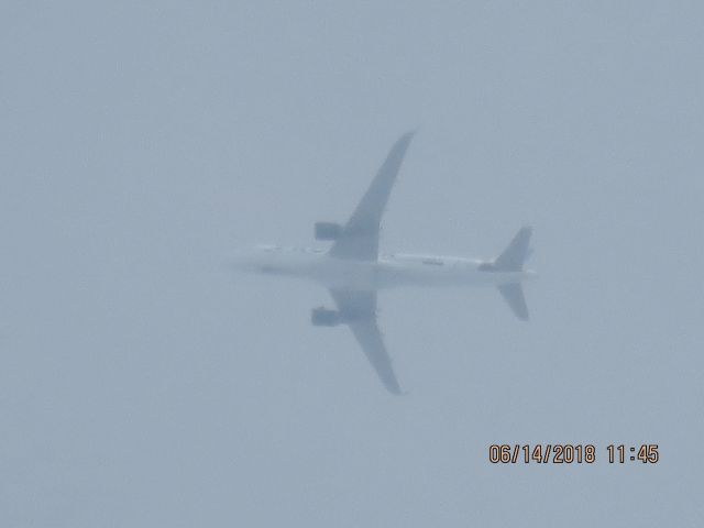 Airbus A320 (N227FR)