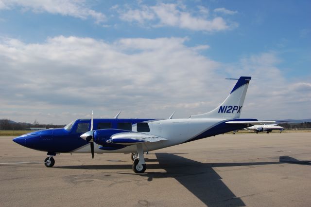 Piper Aerostar (N12PX)