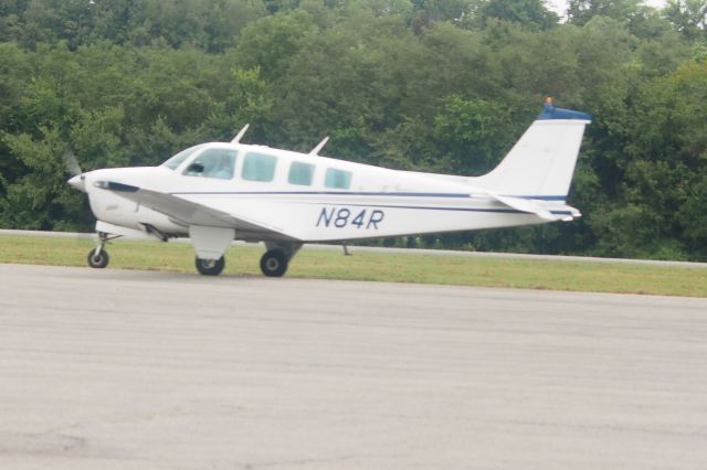 Beechcraft Bonanza (36) (N84T)