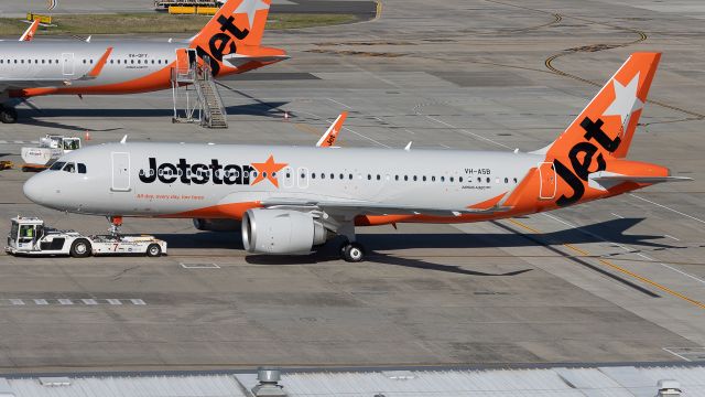 Airbus A320neo (VH-A5B) - VH-A5B seen pushing back from the gate at Melbourne Airport {MEL/YMML} bound for Coolangatta Airport {OOL/YBCG} as "Jetstar 432" on its inaugural passenger service in Jetstar. 
