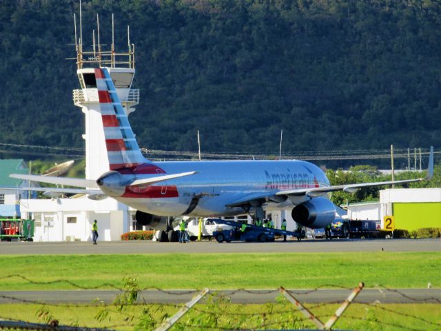 Boeing 757-200 (N193AN)