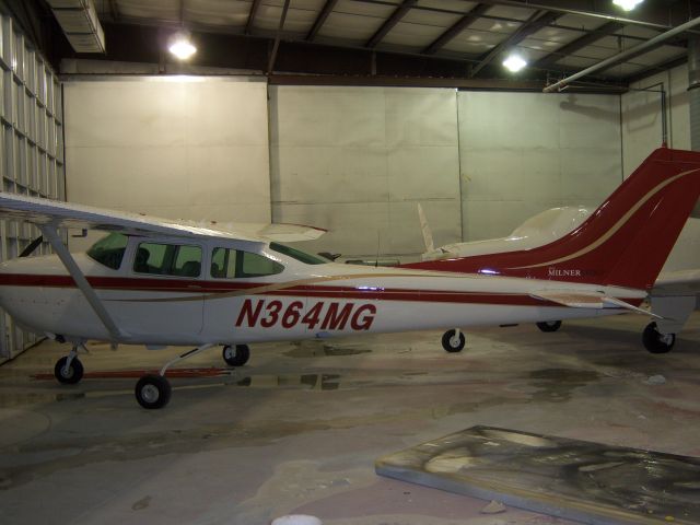 Cessna Skylane (N364MG)
