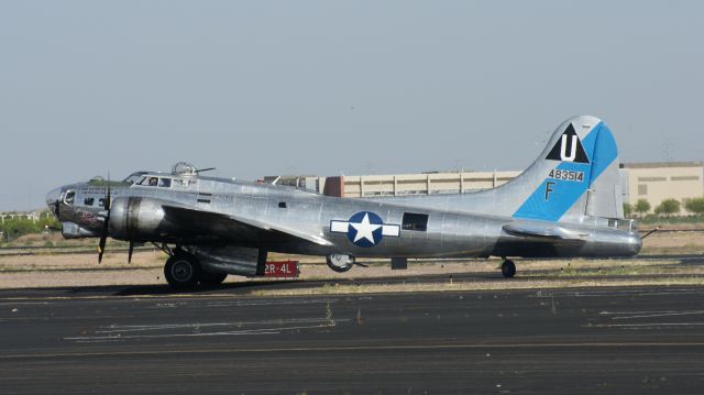 Boeing B-17 Flying Fortress — - Sentimental Journey
