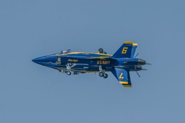 — — - U.S. Navy Blue Angels Fortus @ MCAS Beaufort, SC 2017 Airshow