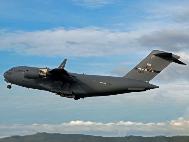 Boeing Globemaster III (N70045)