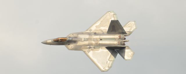 — — - This is a good article. Follow the link for more information.br /Lockheed Martin F-22