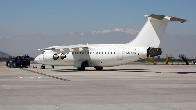 Avro Avroliner (RJ-85) (CC-ANS)