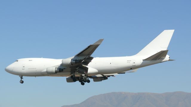 Boeing 747-400 (N908AR) - SPOTTER JULIO VILLARROEL, SCEL ARTURO MERINO BENITEZ, NUEVO PUDAHUEL, SANTIAGO DE CHILE