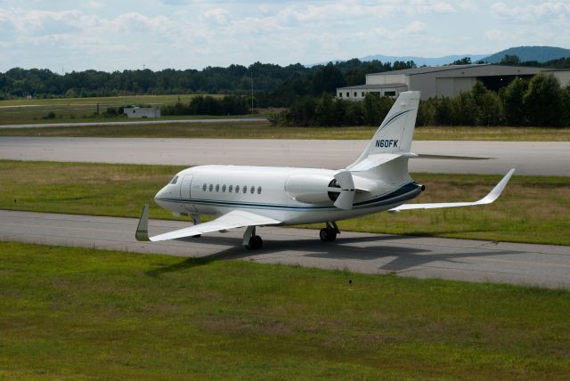 Dassault Falcon 2000 (N60FK)