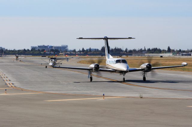 Piper Cheyenne 400 (N321LH)