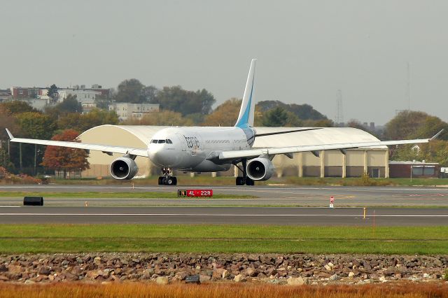 Airbus A330-300 (HC-COH) - JFK diversion Tame A330-243 (HC-COH) lining up on 22R for departure to JFK