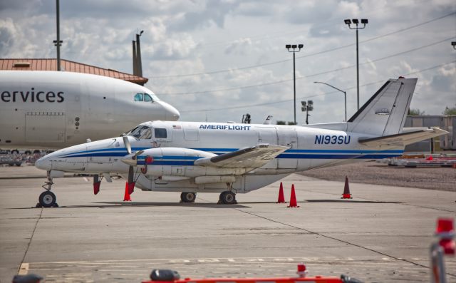 Beechcraft Airliner (N193SU)