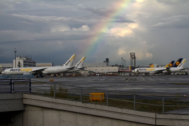 Boeing 777-200 (D-AALA) - aerologic parkdeck with rainbow