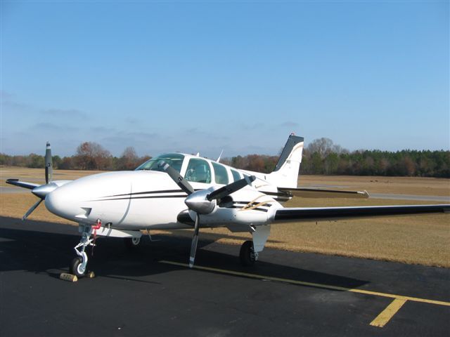 Beechcraft Baron (58) (N5634Q)