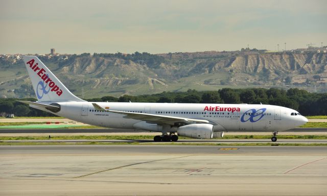 Airbus A330-200 (EC-LMN) - Air Europa Airbus A330-243 EC-LMN in Madrid 