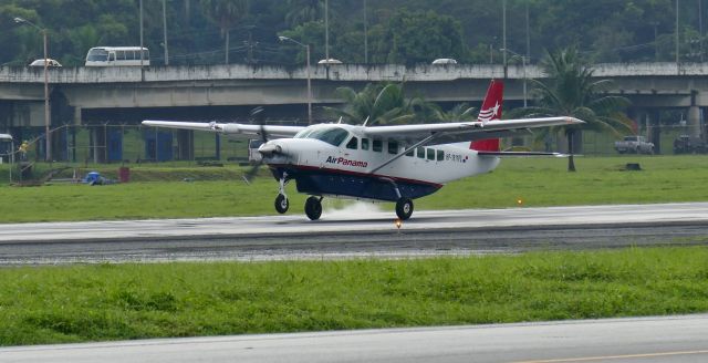 Cessna Caravan (HP1811PS)