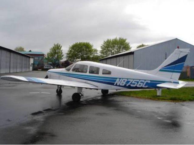 Piper Cherokee (N8756C) - Piper Warrior PA28 , part of AcuWings training fleet in Renton, WA, USA