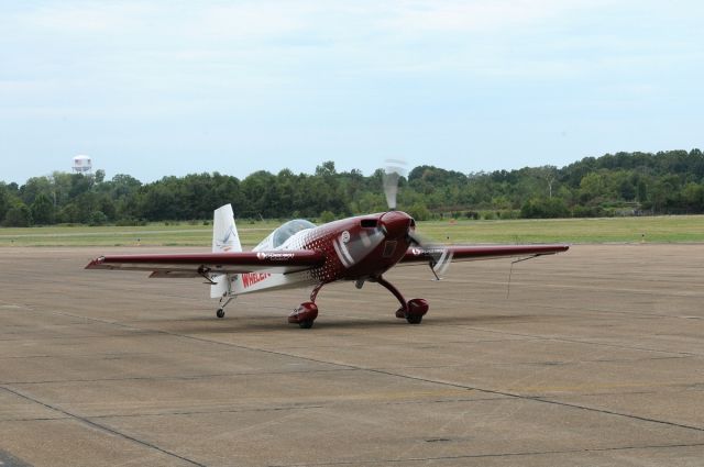 Piper Apache (N821MG)