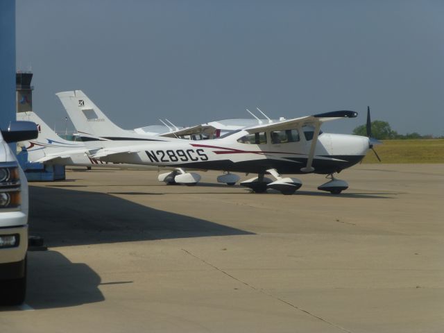 Cessna Skylane (N289CS)