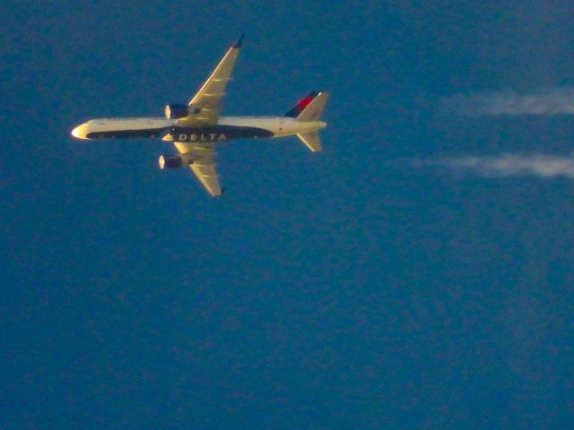 Boeing 757-200 (N727TW) - DAL317br /DCA-LAXbr /09/29/21