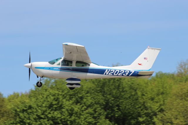 Cessna Cardinal (N20237)